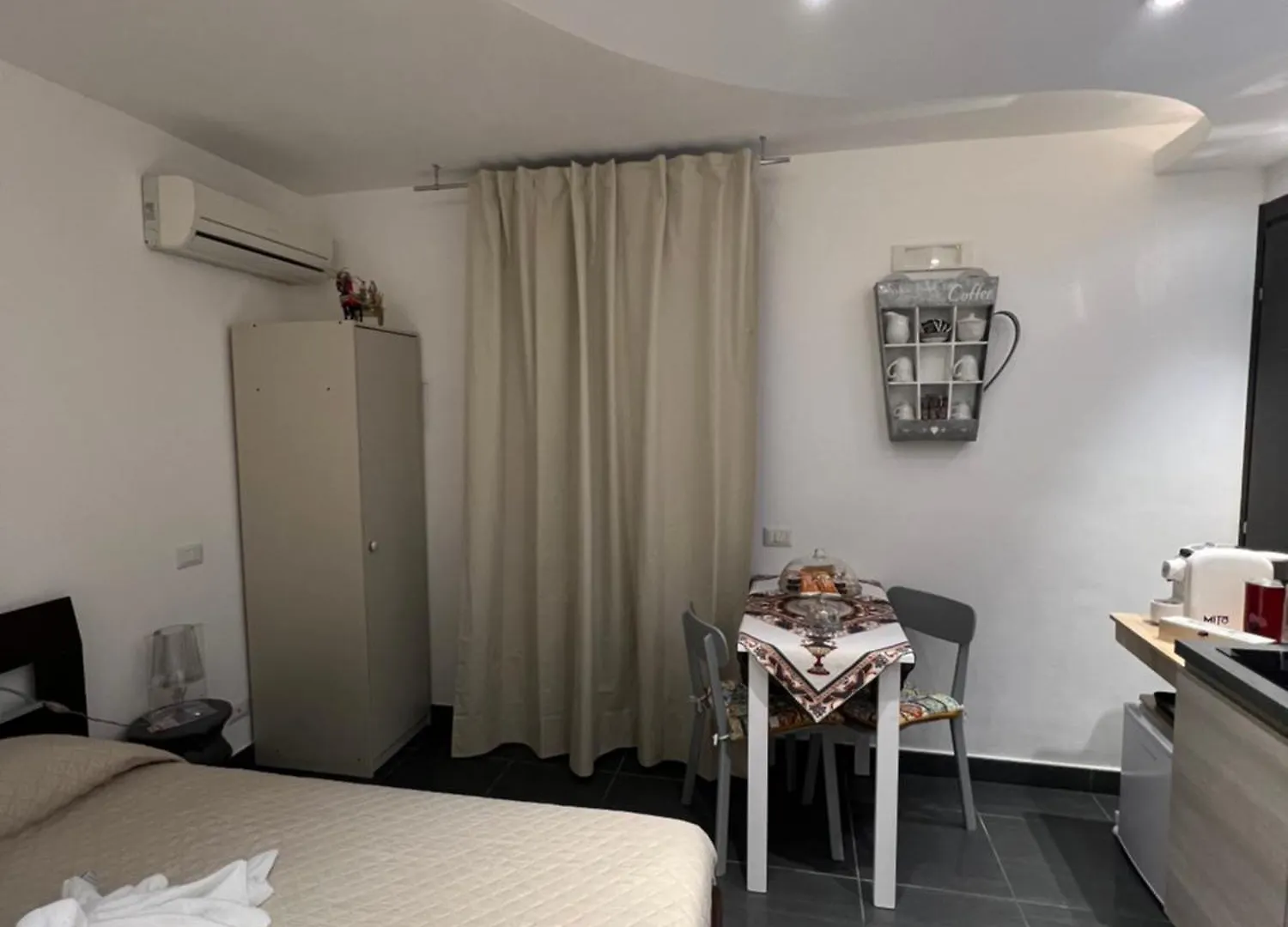 Apartment Nel Cortile Suite Cefalù Italien